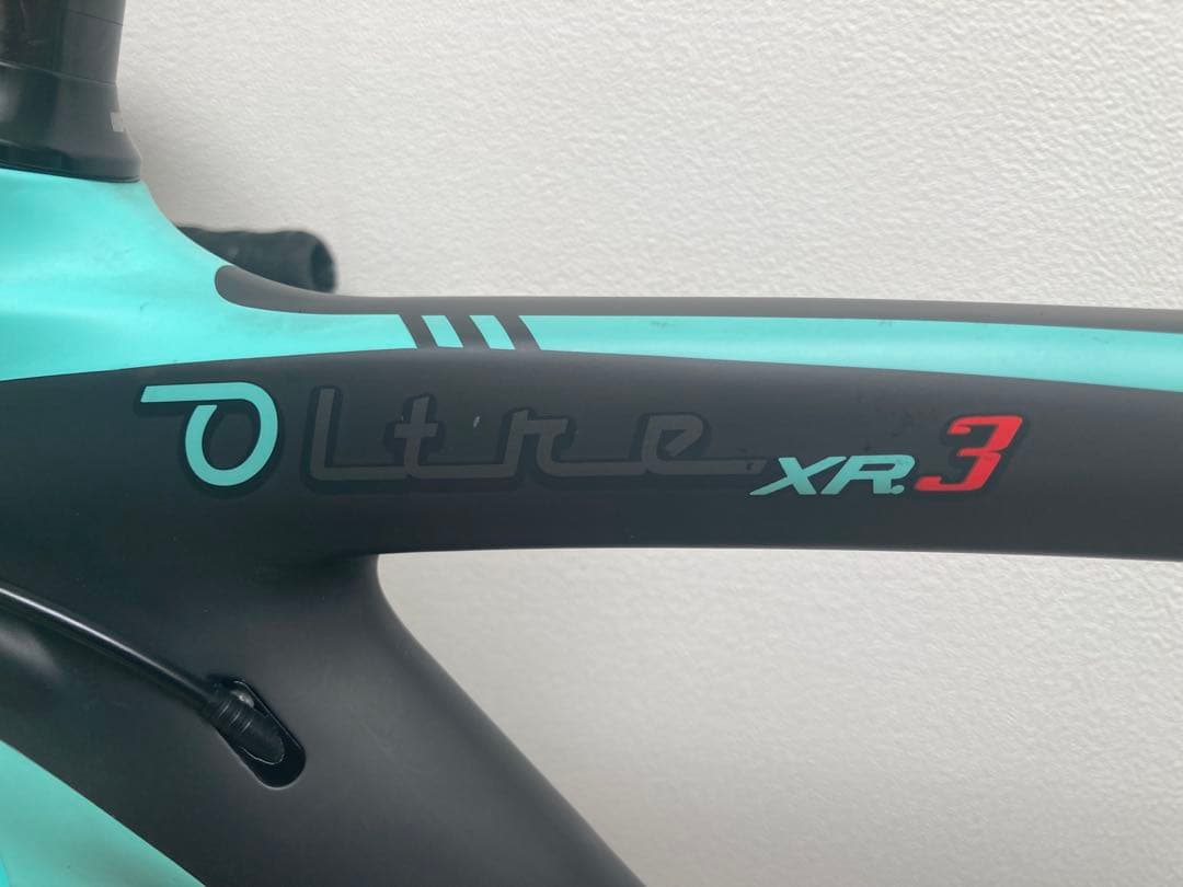 Bianchi Oltre XR3 Disc 希少47 サイズ　 落車なし