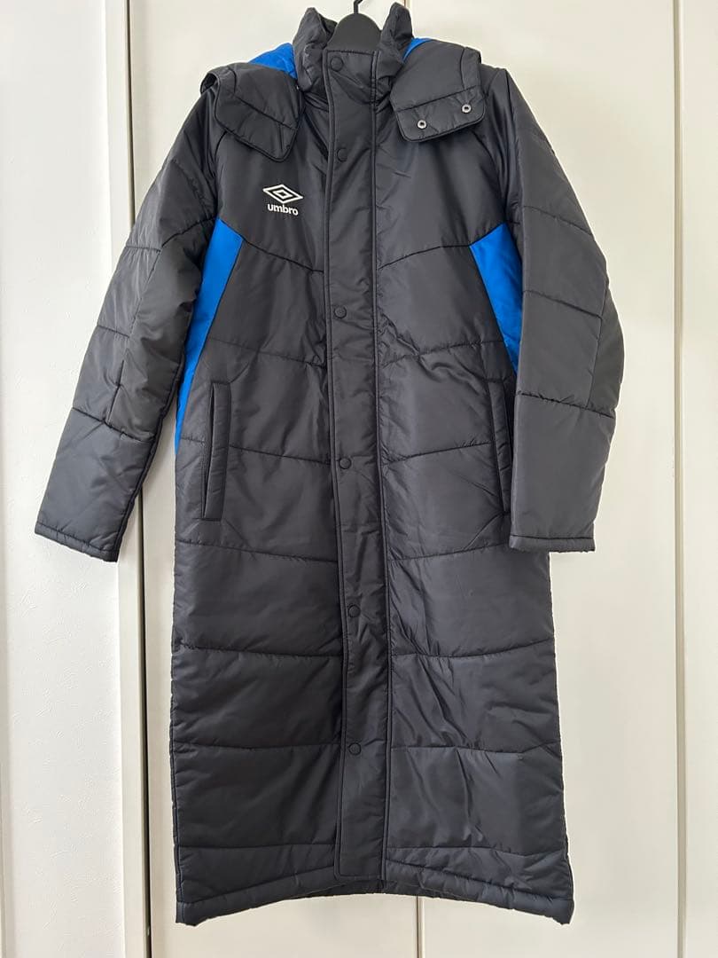 【新品・未使用】アンブロ　ベンチコート　S