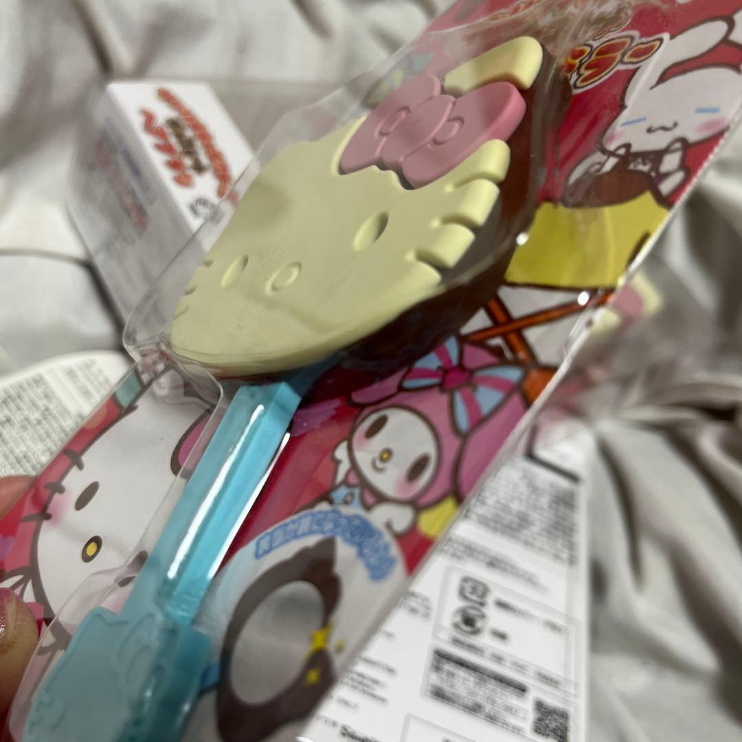 サンリオキャクターズ　チョコレート　キティ ミラー　ヘアブラシ　バーム