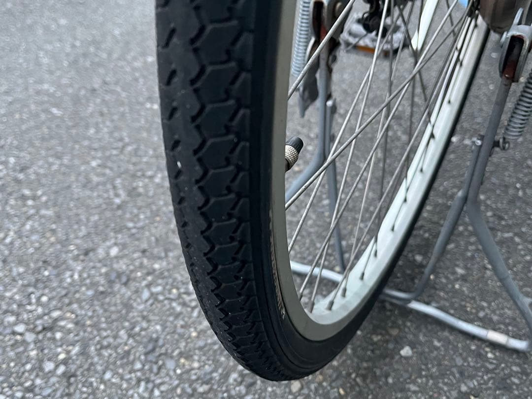 h*a様 中古美品ブリヂストン軽量アルミ自転車〓アルミーユ☆26★ベージュ※配達