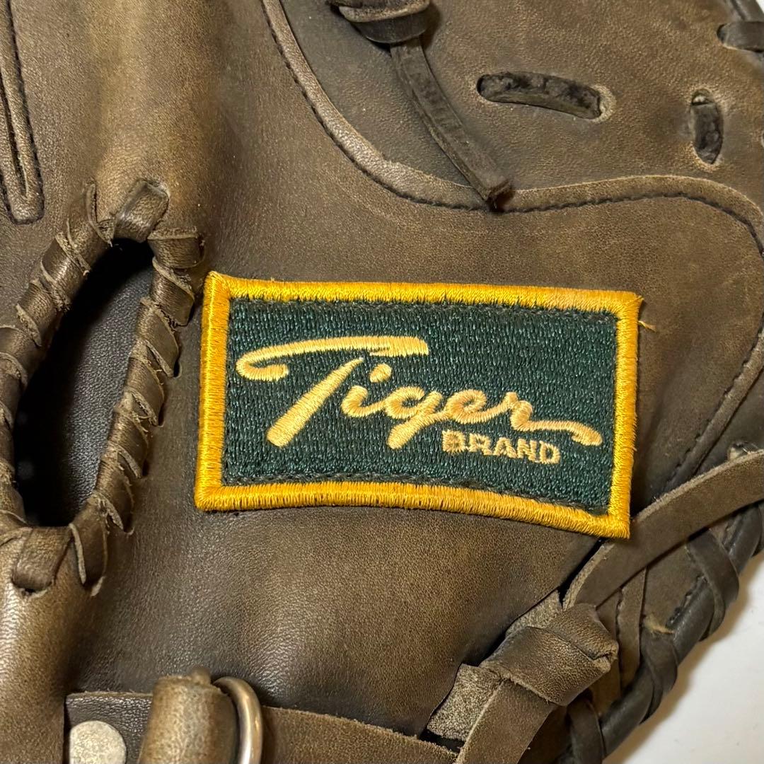 美津和タイガー 捕球矯正用 板グラブ希少虎ラベル 刻印有 練習用