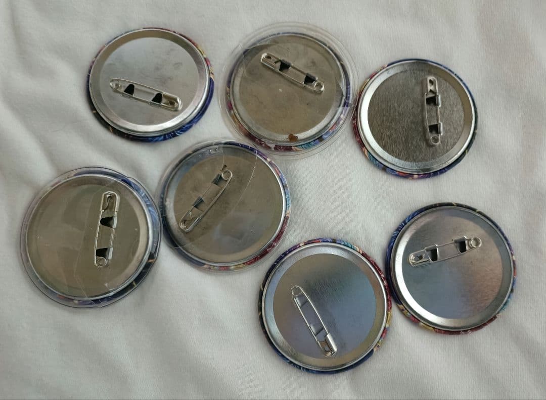 すとぷり　全員集合缶バッチ　2020　summer 等身