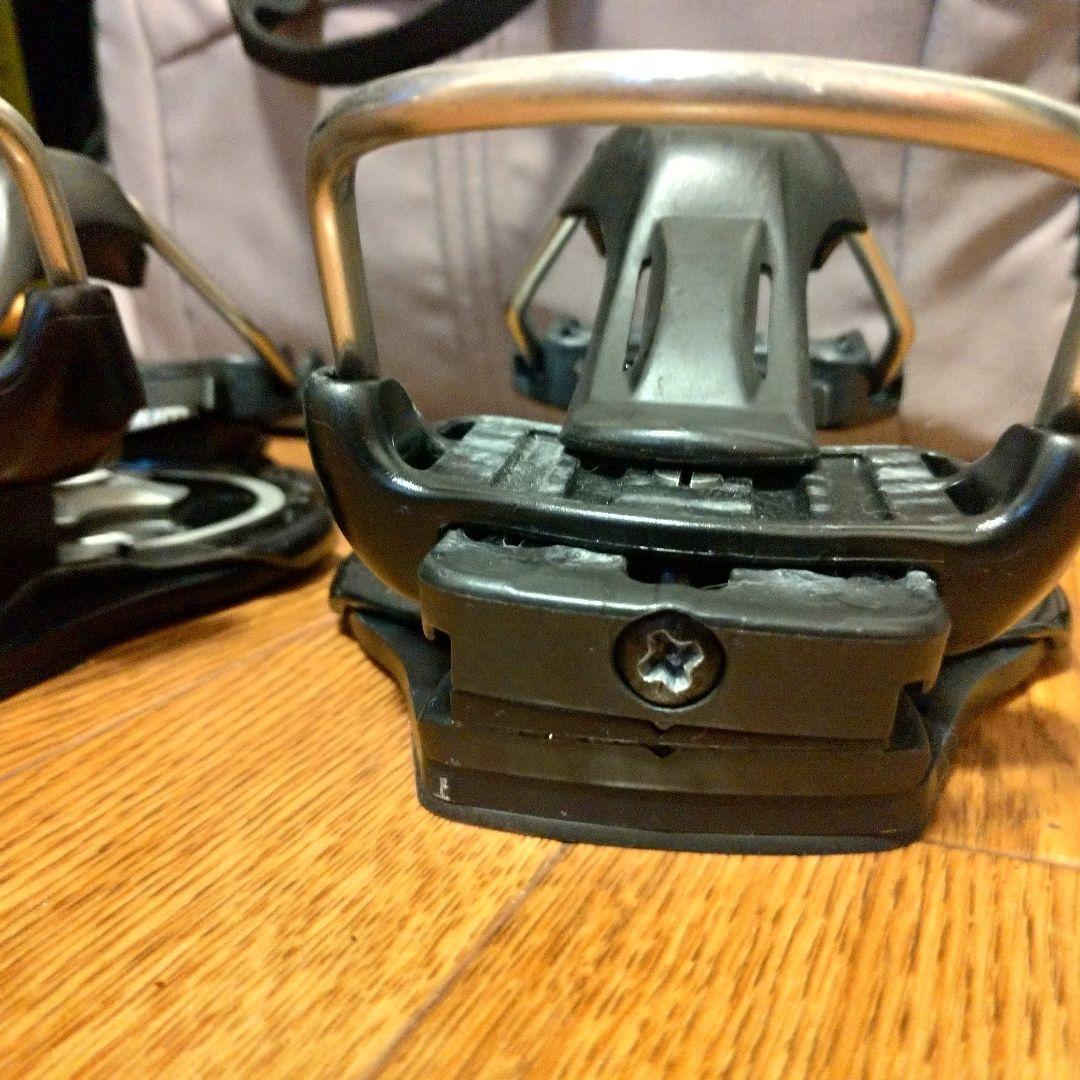 FZ2 レースチタニウムアルペンボードビンディング