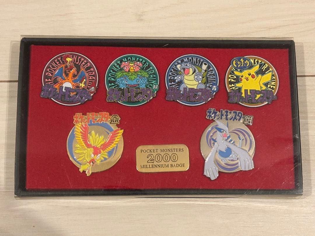 ポケモンピンズセット　ミレニアムバッチ　2000年製
