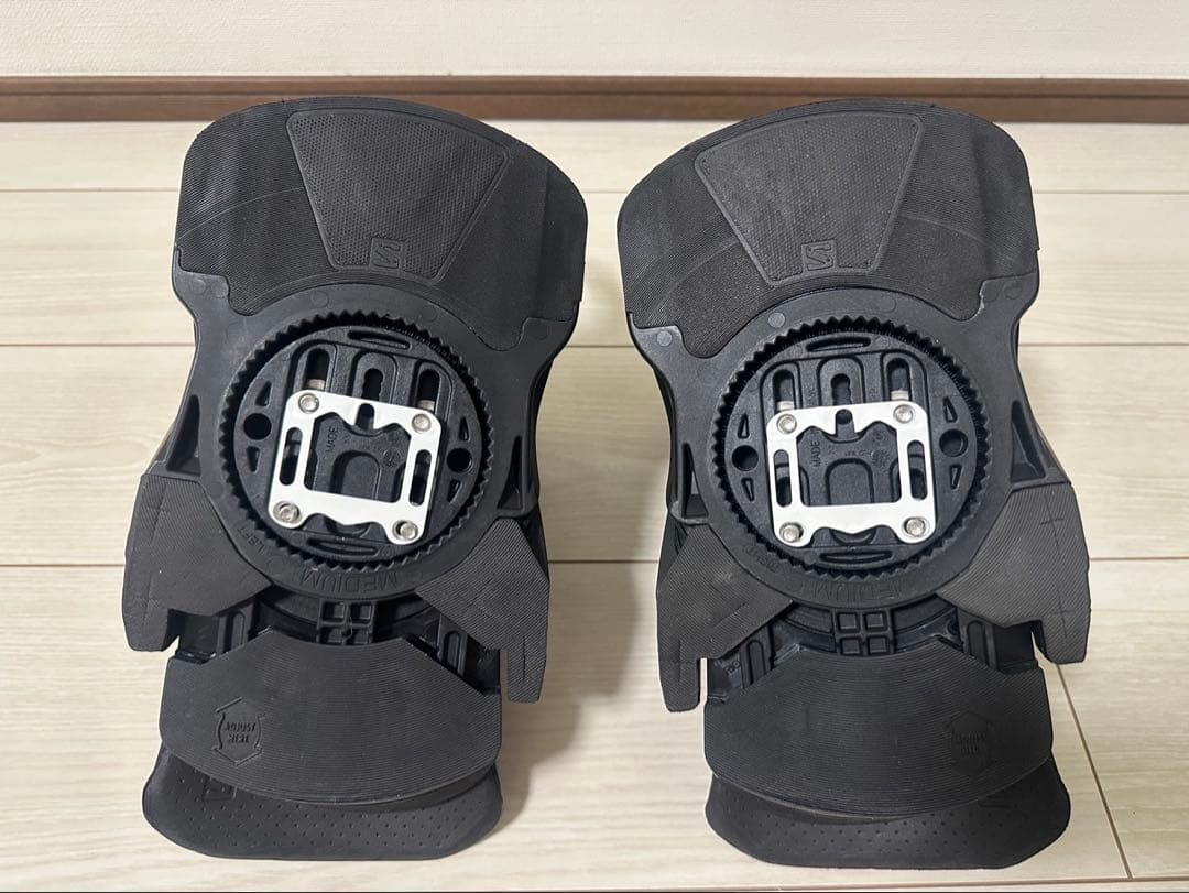 週末値下げSalomon スノーボード 23-24モデル ビンディング ブラック
