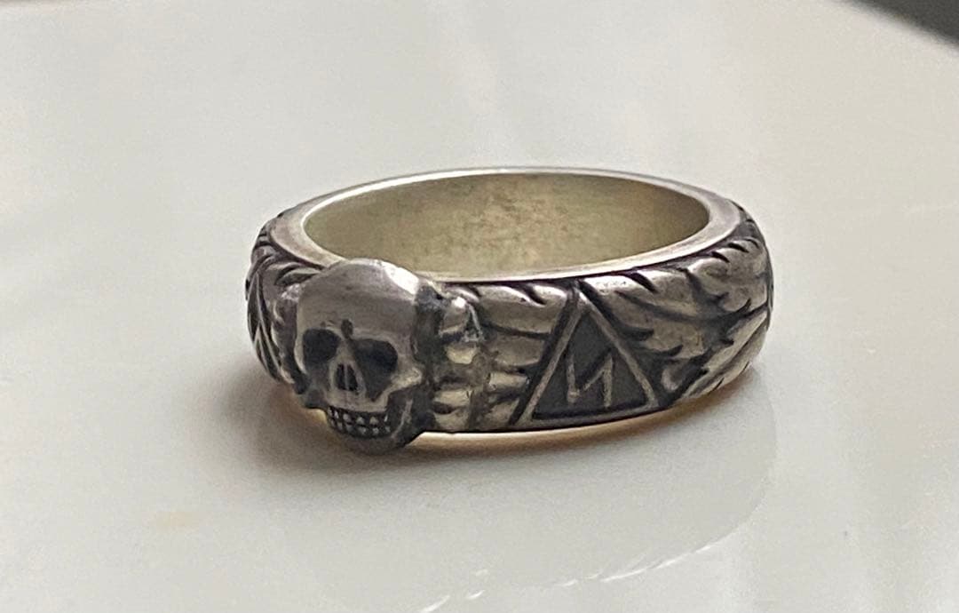 入手困難　製造中止　　髑髏名誉指輪　新入荷