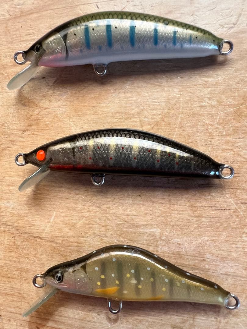 渓流ハンドメイドミノー 魚じゃらしsaburou&Ebisu 3個セット