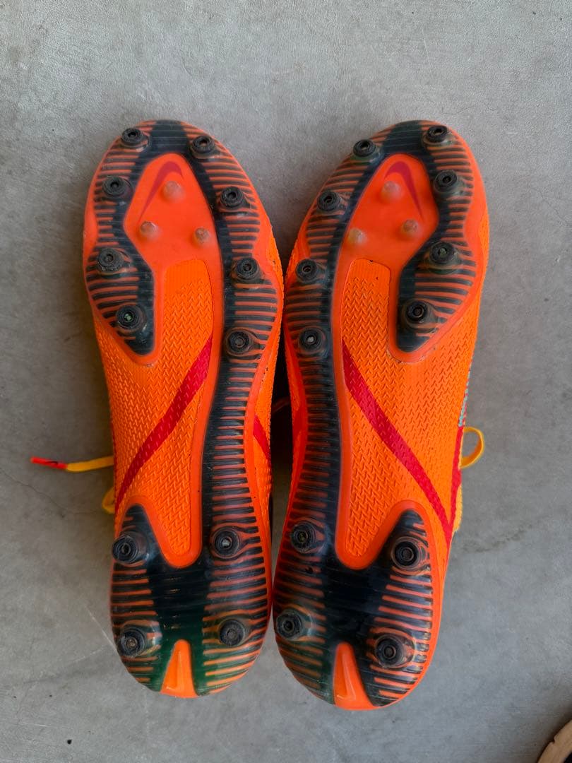 Nike Phantom サッカーシューズ オレンジ/イエロー