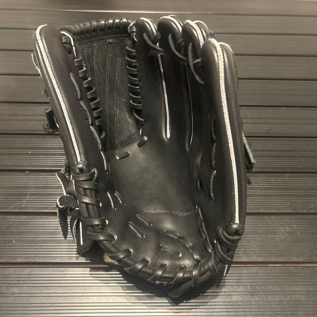 ハイゴールド　投手用グローブ　未型付け　王冠
