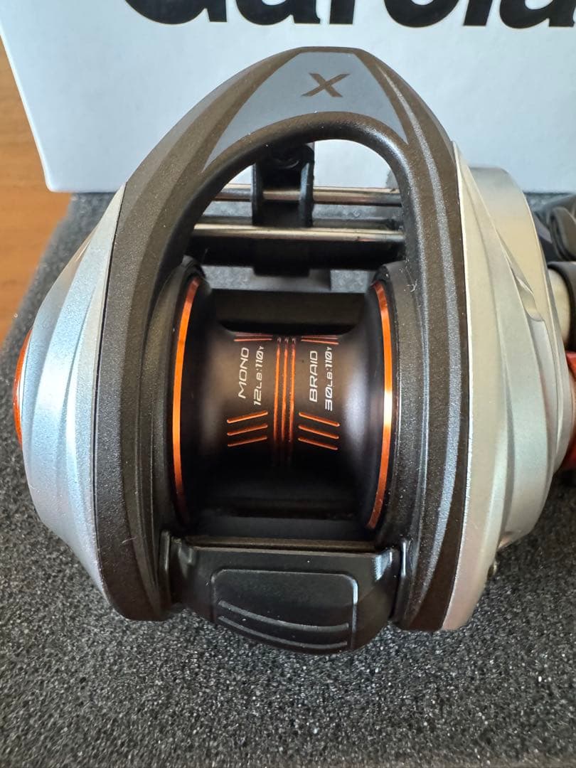 リール Abu Garcia REVO5X-HS