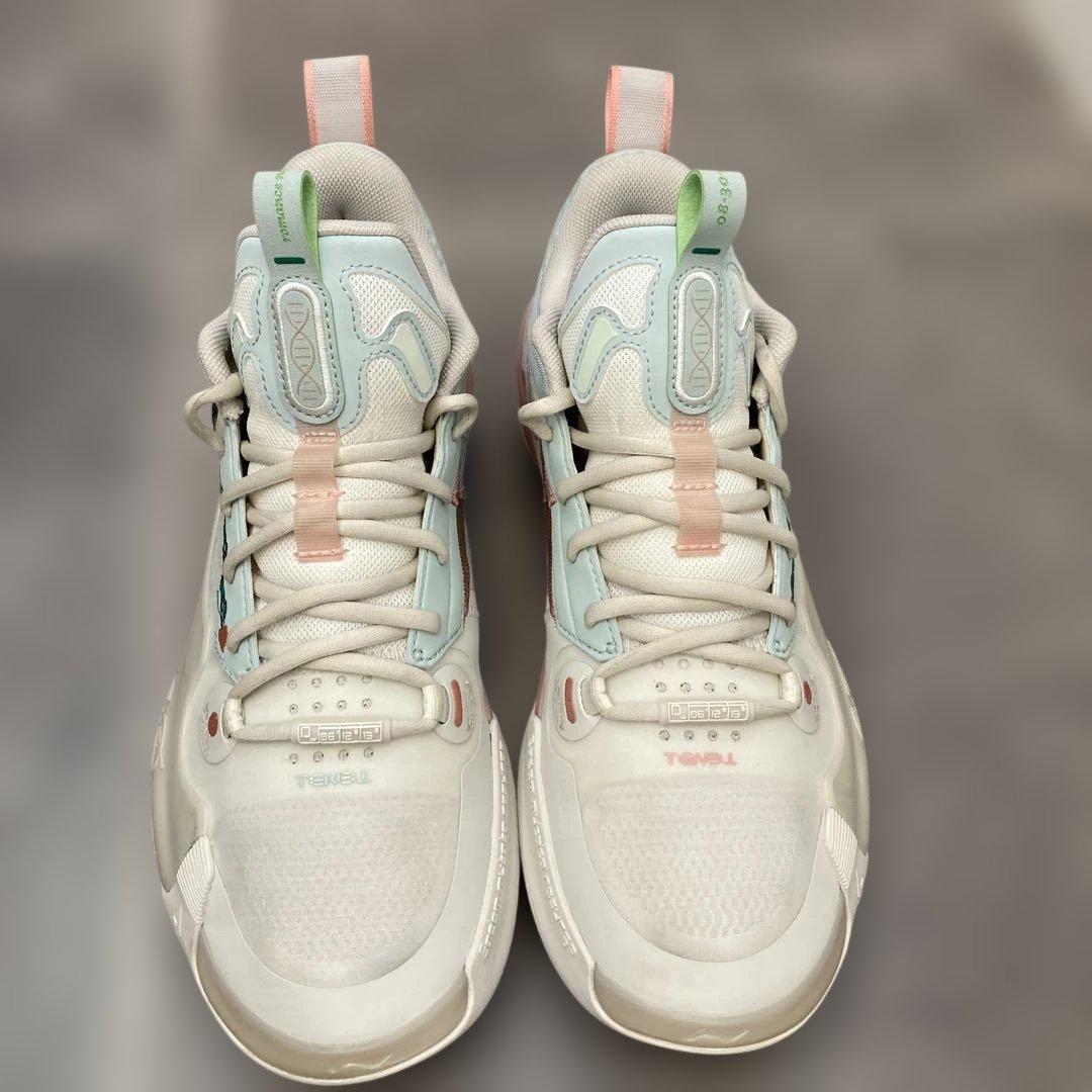 Way of Wade 10 low Valentine’s day US9