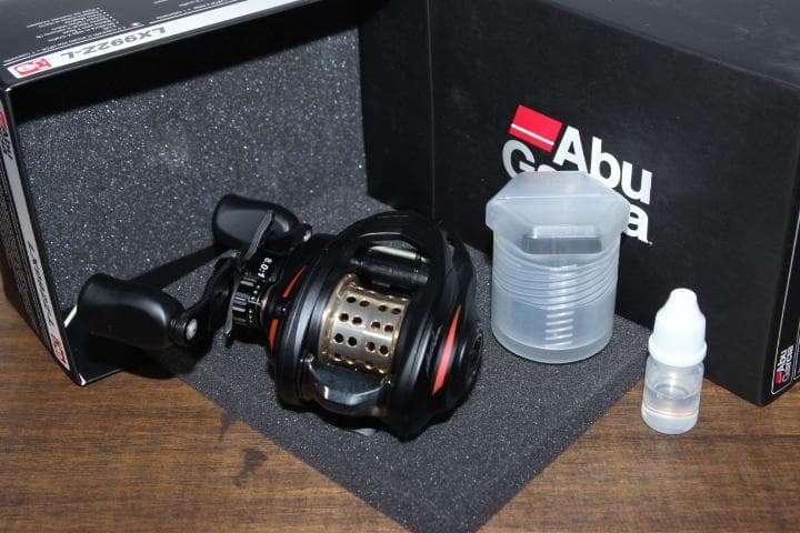 Abu Garcia アブガルシア LX992Z-L 左巻き ベイトリール