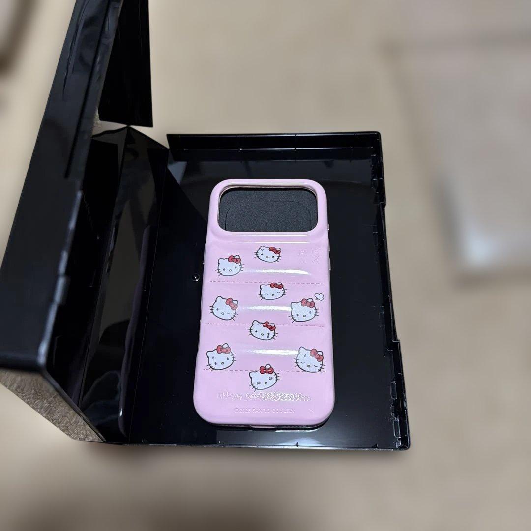 urbansophistication×HelloKitty iPhoneケース